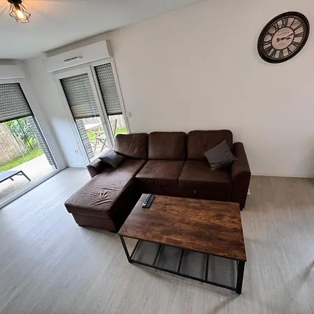 Apartment T2 Moderne, Parking Prive